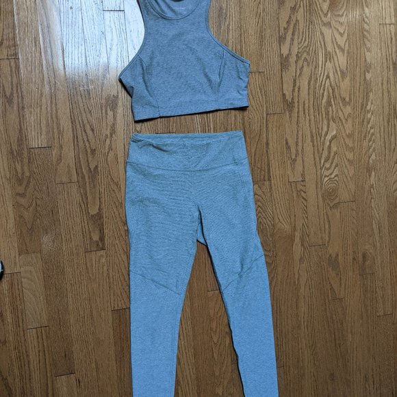 Outdoor Voices Blue Quartz Warmup Leggings M - Picture 3 of 6